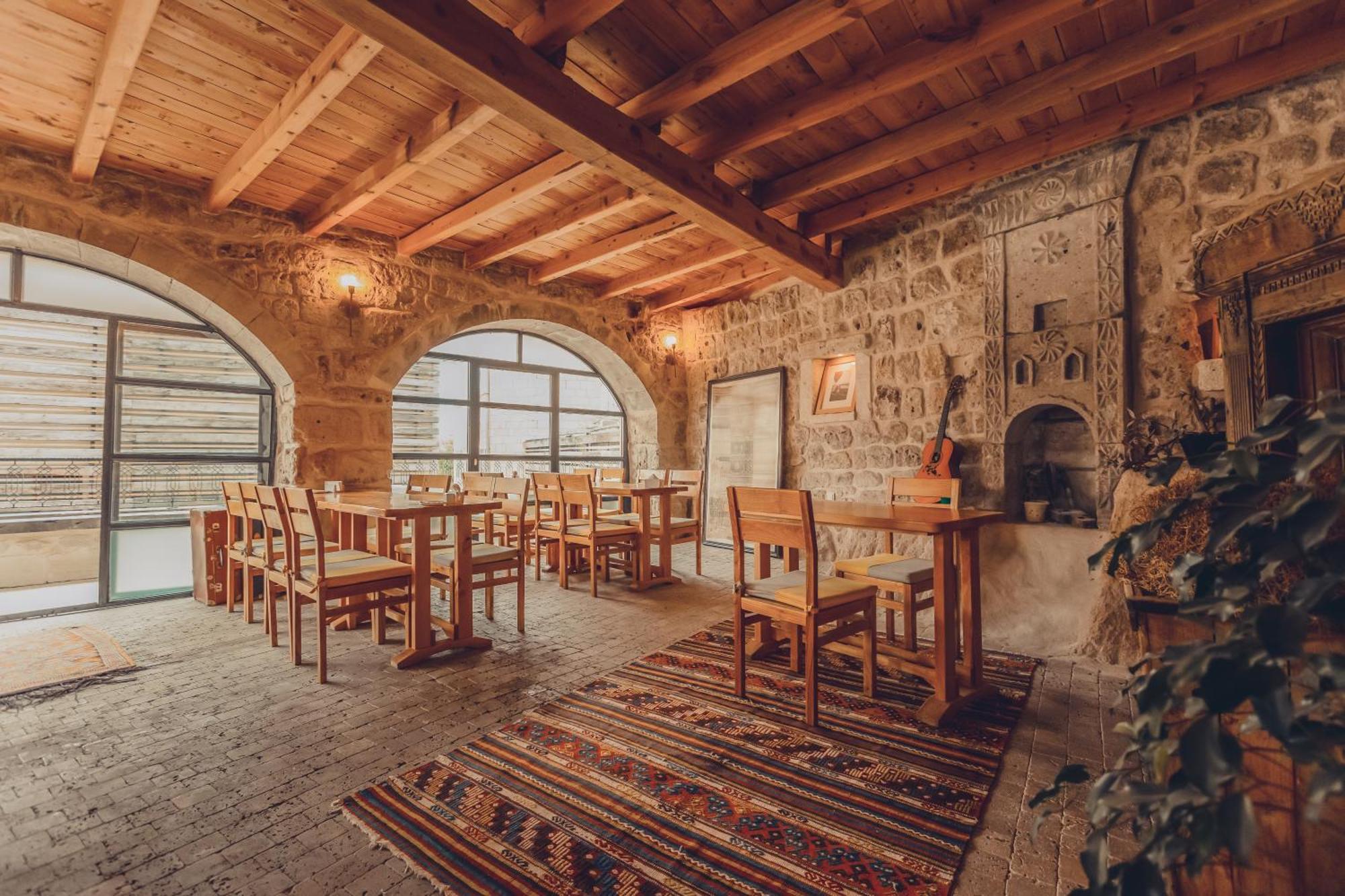 Pinhan Cave Suites Uchisar Exterior photo
