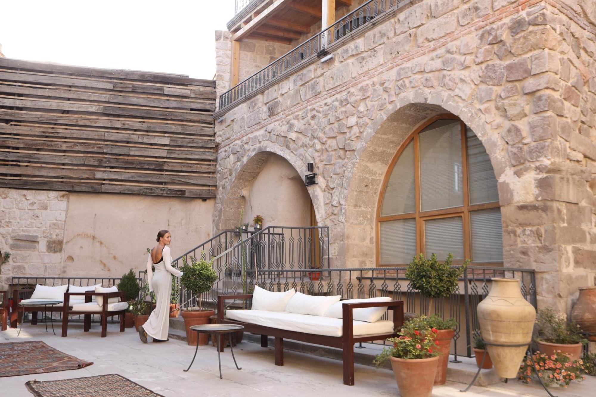 Pinhan Cave Suites Uchisar Exterior photo