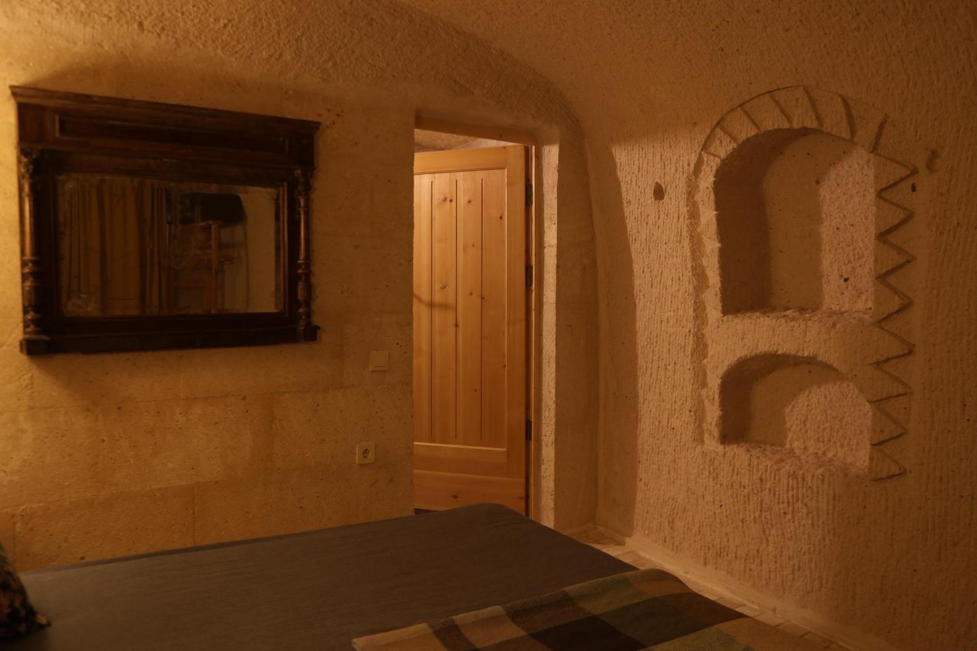 Pinhan Cave Suites Uchisar Exterior photo
